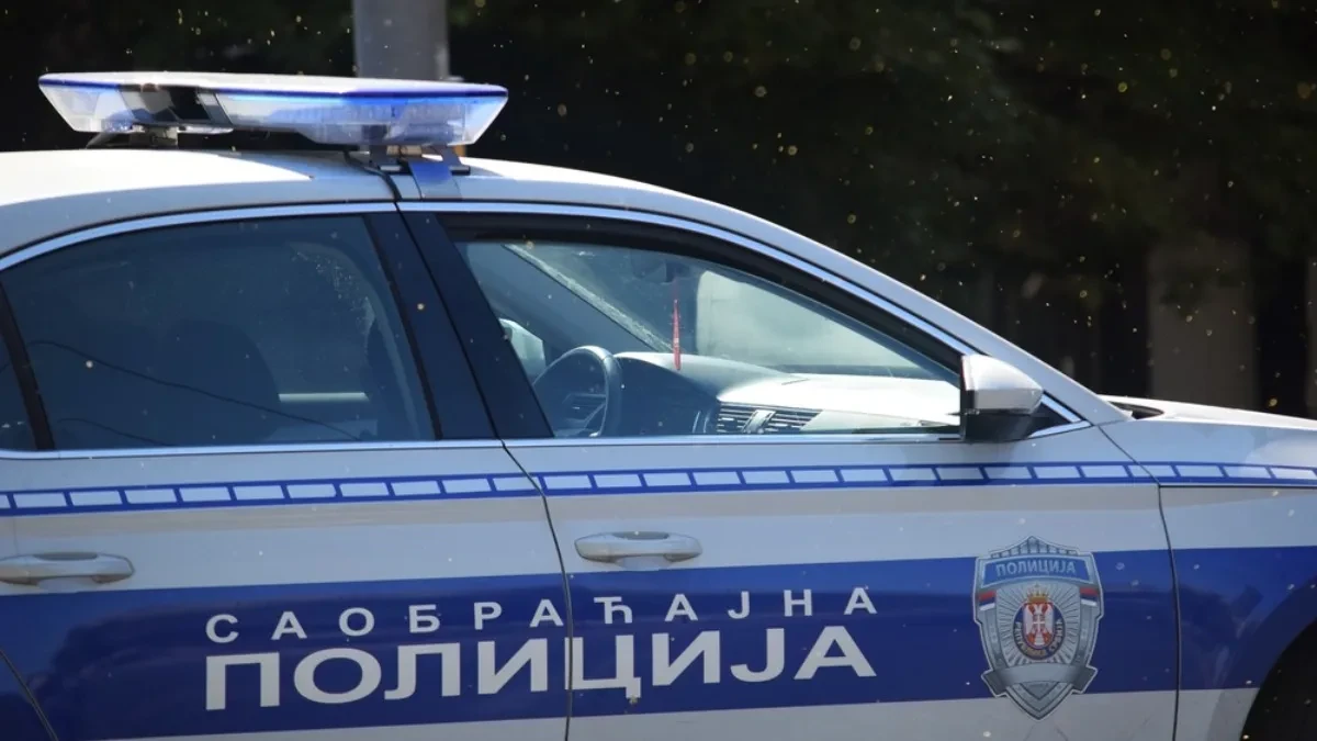 Borba za život dečaka u bolnici!  Na dete naleteo džip  BMW" koji je vozila devojka 