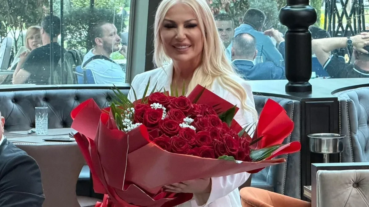 "Bila sam zaštićena kao beli medved" Pevačica prvi put progovorila o pokojnom mužu, pa se dotakla zabrane
