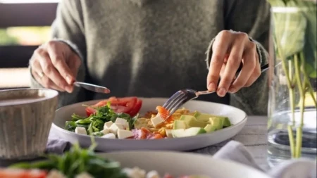 Želite da izbacite šećer? Držite de podalje od ovih 8 namirnica, maksimalno su nezdrave