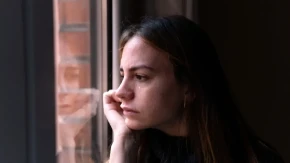 Majka izgubila bebu, pa dobila jeziv zahtev od prijateljice: "Vrati mi poklone"