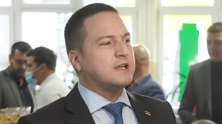 Ružić se šlihta blokaderima, ali mu ne pomaže ništa! "Treba ga lustrirati i ispitati njegovu odgovornost"