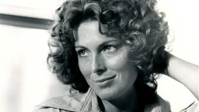 Nisu bliznakinje: Svi pali u nesvest kada su videli glumicu (80) i njenu ćerku, ljudi one su bukvalno iste!