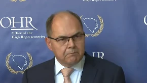 Kako je propao Šmit! Probao da eliminiše Republiku Srpsku, ali uništio sebe