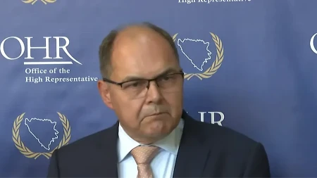 Kako je propao Šmit! Probao da eliminiše Republiku Srpsku, ali uništio sebe