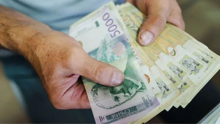 Oni u Srbiji zarađuju kao programeri, a nema ih ni na mapi