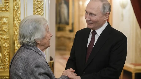 Putinova učiteljica otkrila kakvi su bili njegovi roditelji: „Njegov otac je od njega uvek tražio samo jedno“