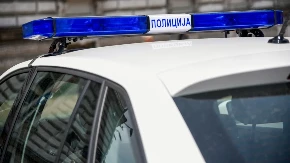 Učenik škole u Zemunu pretio da će doneti pištolj! Odmah obaveštena policija