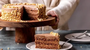 Neodoljiva Dušankina torta sa orasima:Starinska poslastica iz starog kuvara