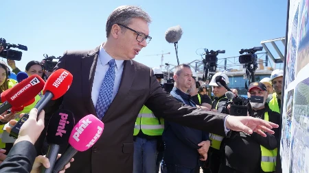 "Beograd postaje svet, već imamo desetine predsednika koji dolaze" Vučić obilazi radove na EXPO (VIDEO)