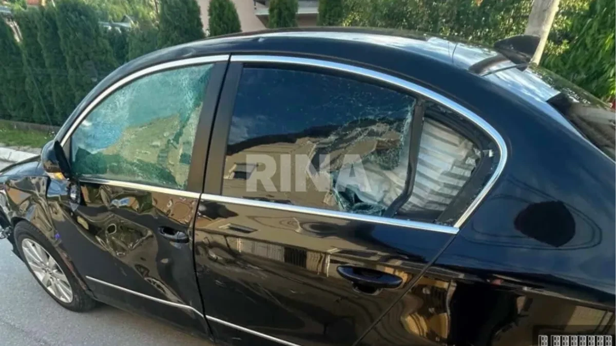  Dvojica dečaka (11) električnim trotinetom udarila u vozilo, hitno prebačeni u bolnicu