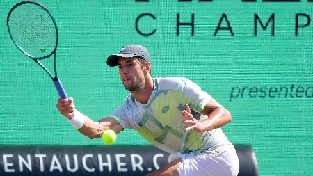 Srbin ide po trofej: Laslo Đere posle 17 minuta u finalu