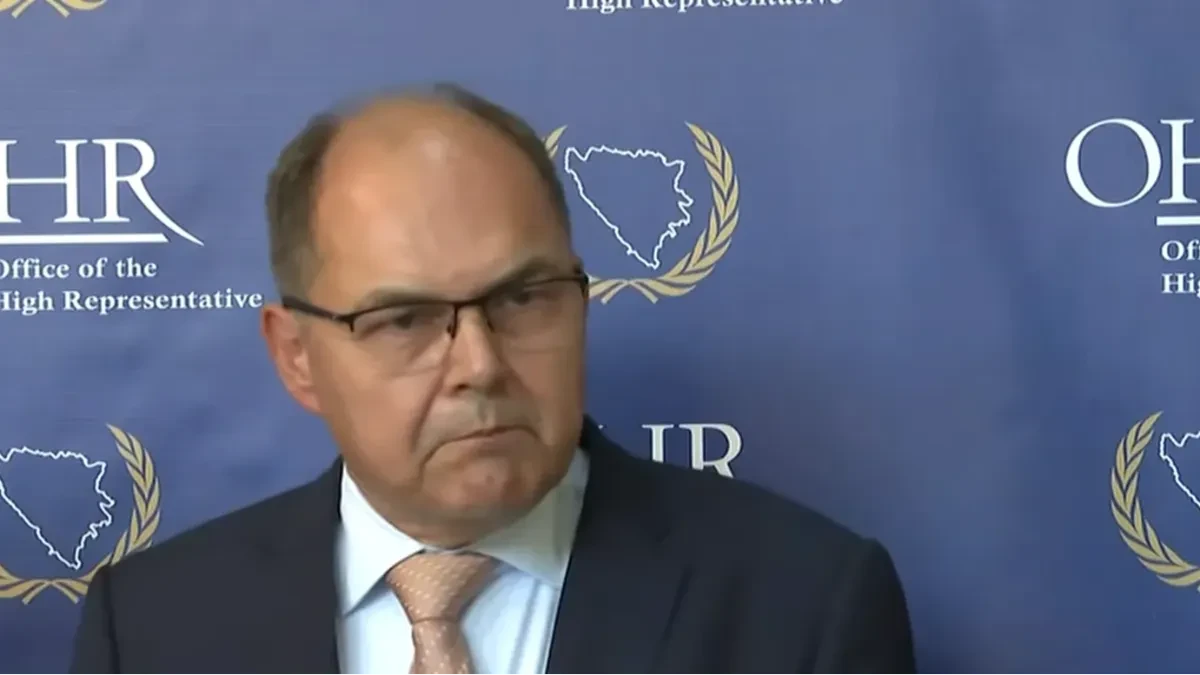 Živadin Jovanović: Šmit je otišao, sada njegove odluke proglasiti ništavnim