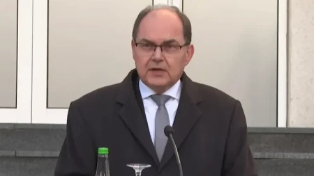 Stejt Department razvukao šamarčinu Šmitu!
