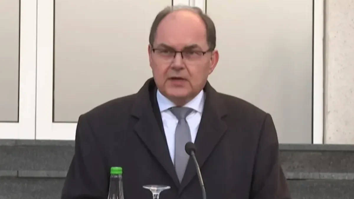 Stejt Department razvukao šamarčinu Šmitu!