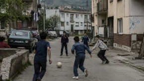 Roditelji koji su odrasli 80-ih i 90-ih ne paniče zbog dosade: 11 stvari zbog kojih mlađe generacije lako puknu