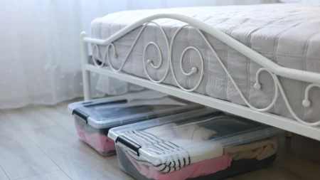 Navika koju svi imamo je zapravo velika greška: Evo zbog čega ne treba odlagati stvari ispod kreveta