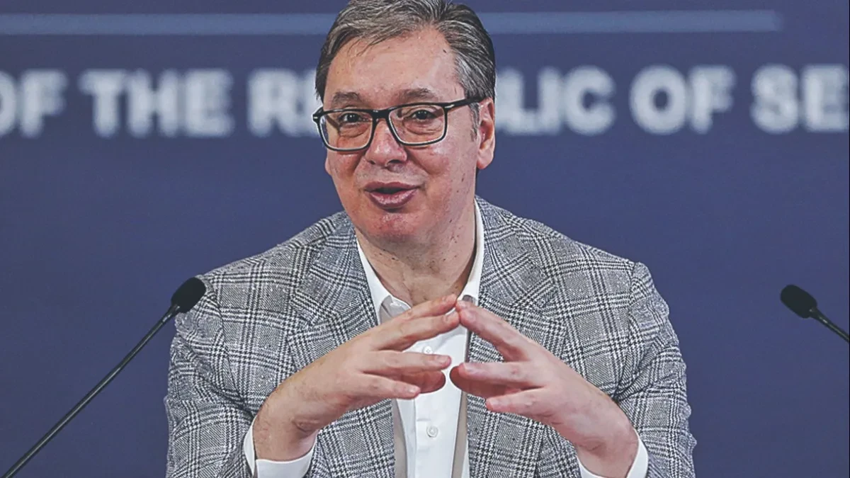 Vučić zapušio usta dežurnom hejteru, lideru SSP Draganu Đilasu: Ja ne ulazim u blato sa odbeglim kriminalcima