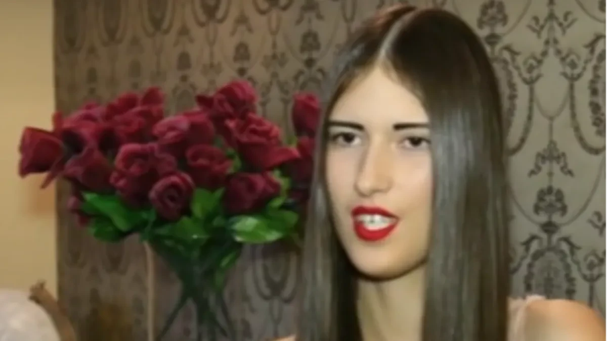 Sandra Meduza ponovo šokira! Za nju se himna Srbije zvala "Sveti Sava", danas promenila lični opis i zgrće ogromnu lovu (FOTO)