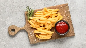 Ma kakfa friteza, kakvi bakrači: Kako se pravi pomfriz iz rerne, ne trebaju vam litre ulja