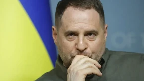 "Tako je kad imaš bogate prijatelje" Poljski političar opleo po Jermaku i Zelenskom