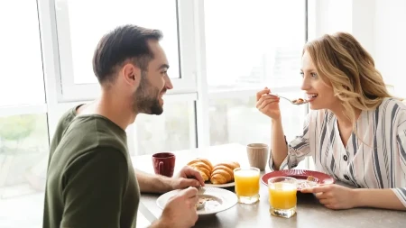 Usporava metabolizam i goji: Ako imate preko 35 godina, ne jedite ovo za doručak