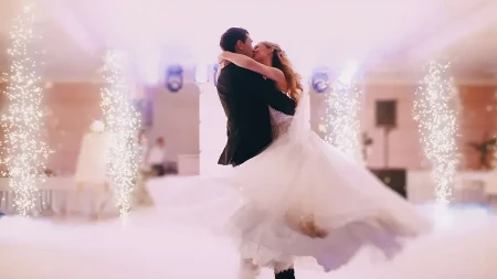 Haos na svadbi kod Kragujevca! Svekrva i mlada se posvađale pred 200 zvaniva, prestala muzika, a onda je usledio šok!