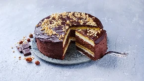 Boem torta najlepše od crne i bele čokolade: Poslastica dostojna i kraljevske treze