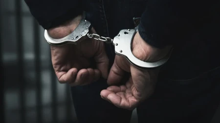 OVO JE MUŠKARAC KOJI JE PRETIO TUŽIOCU Opasni kriminalac ponovo uhapšen samo nekoliko meseci po izlasku iz zatvora