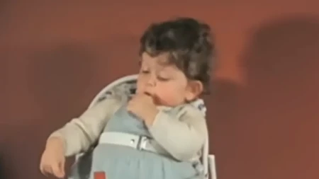 Potresan snimak iz 1965. otkriva istinu: Šta se dešava bebama bez ljubavi i pažnje
