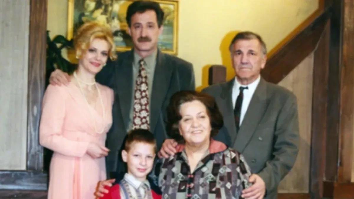 Zašto je Sloba Milošević hteo da zabrani seriju "Srećni ljudi"? Jedna stvar mu se nikako nije svidela