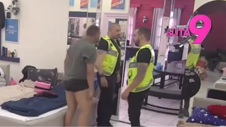Pljušte šamari u Beloj kući: Bora Santana divlja od ranog jutra! (VIDEO)