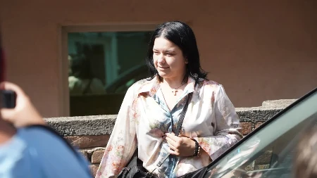 "Silovao me je, dobijala sam batine za svaku sitnicu!": Rijaliti učesnica sa porodicom proživela pakao!
