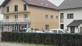 Ubio ženu i njenu majku, pa pucao sebi u glavu: Danas sahrana majke i ćerke, cela Bosna u žalosti 