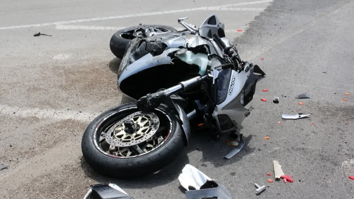 Srbin poginuo u Crnoj Gori: Vozač prešao u suprotnu traku i udario motociklistu  
