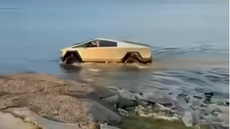 Hteo da se provoza kolima po plićaku, ali jednu stvar nije očekivao Sve se neslavno završilo