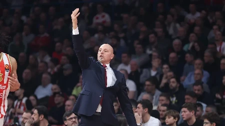 Oči u oči: Saša Obradović i Crvena zvezda - evo šta se dešava