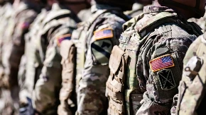 Paklena odluka SAD! Tramp šalje 5.000 američkih vojnika u ovu evropsku zemlju