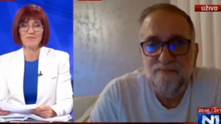 Vrhunski autošovinizam na N1: Šolakov propagandista ushićen čestita dan otcepljenja Crne Gore od Srbije a o Srbiji - sve najgore!
