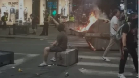 Propala kontejner revolucija ponovo jaše: Stigle su slike sramote i bahatosti sa blokaderskog skupa