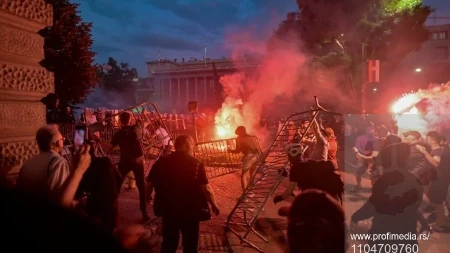 Aleksandar Vučić: Incidenti su bili unapred pripremljeni, blokaderi su želeli nasilje 