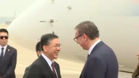 Vučić u Kini: Svečani doček za predsednika Srbije