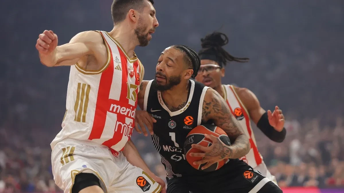 Evo kad igraju Zvezda i Partizan