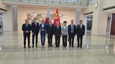 Delegacija SNS u Pekingu na čelu sa Vučevićem: Potvrđeno čelično prijateljstvo Srbije i Kine!
