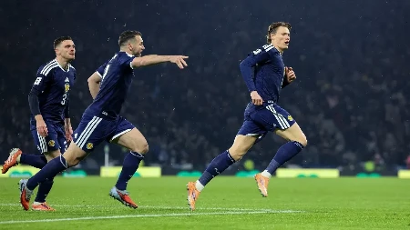Kultni gol: Banka Škotske napravila novčanicu od 20 funti sa slikom makazica Mektominija u kvalifikacijama za SP