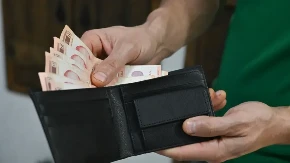 Gađani, cena će biti 495 dinara: Od 27. maja u prodaji Konkurs Ministarstva prosvete