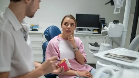 Stomatolog otkrio šta nikada u životu ne bi pojeo: Mislite da je zdravo, a razara zubnu gleđ