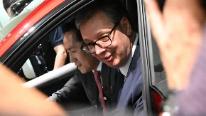 Šaomi bi mogao da proizvodi automobile u Srbiji! Vučić iz najmodernije fabrike električnih automobila u Kini saopštio sjajne vesti
