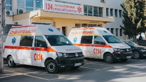 Saobraćajka sa smrtnim ishodom: Dvoje povređenih, jedna osoba uspešno reanimirana
