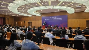 Treći dan istorijske posete Vučića Kini: Predsednik Srbije održao predavanje na Univerzitetu u Pekingu, studenti oduševljeni