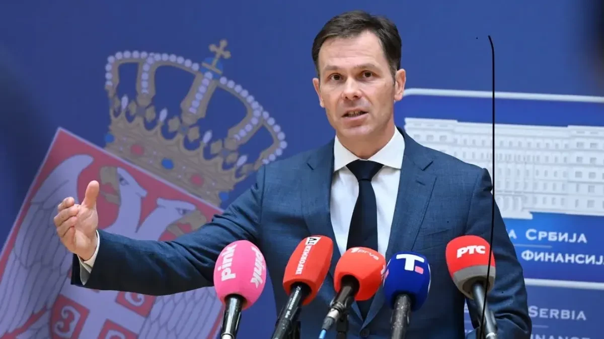 "Je li ovo dovoljno konkretno Dušanu Nikeziću?" Mali: U Kini danas potpisani sporazumi vredni 953 miliona evra